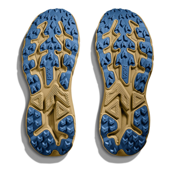 Hoka Challenger 8